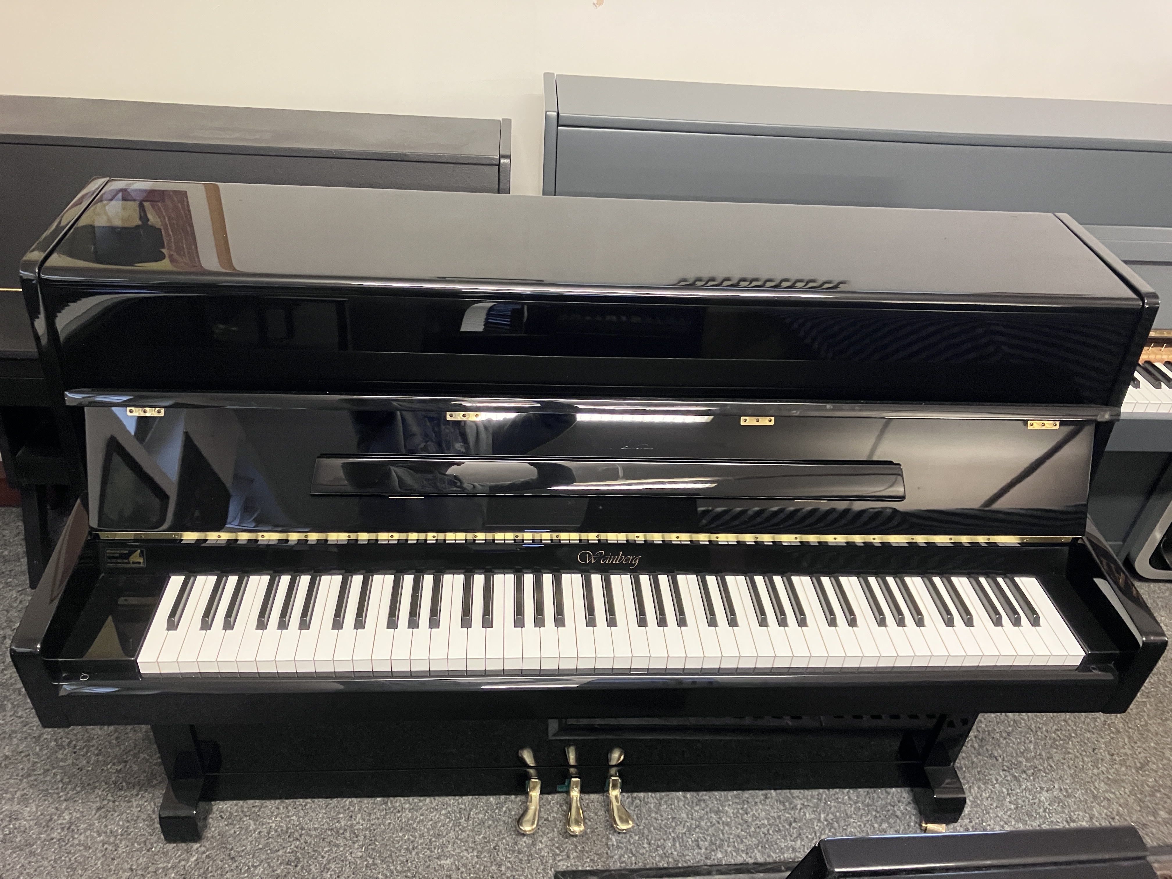 アップライトピアノ WEINBURG SU-121 サミック 中古ピアノ 品番 SU121 